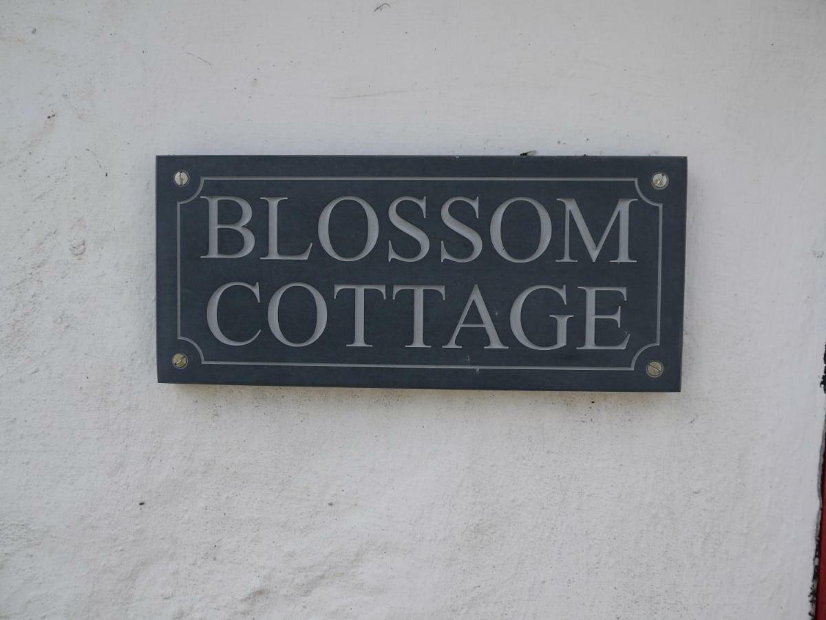Blossom Cottage Lonmore Eksteriør bilde